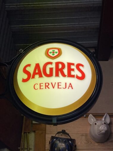 Bier Leuchtreklame Sagres