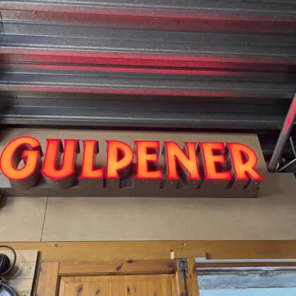 Bier Leuchtreklame Gulpener