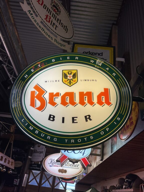 Bier Leuchtreklame Brand